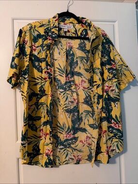 Old Navy Yellow Tropical Floral Camp Shirt